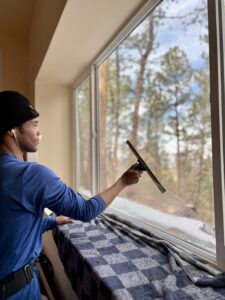 8 Questions You Should Ask Before Hiring a Professional Window Cleaner